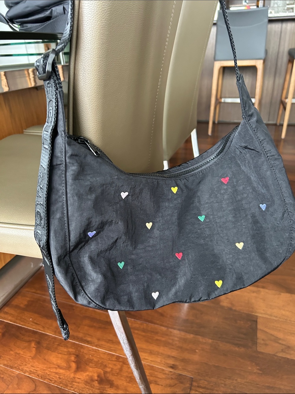 BAGGU Black Shoulder Bag with Multicolor Heart Embroidery
